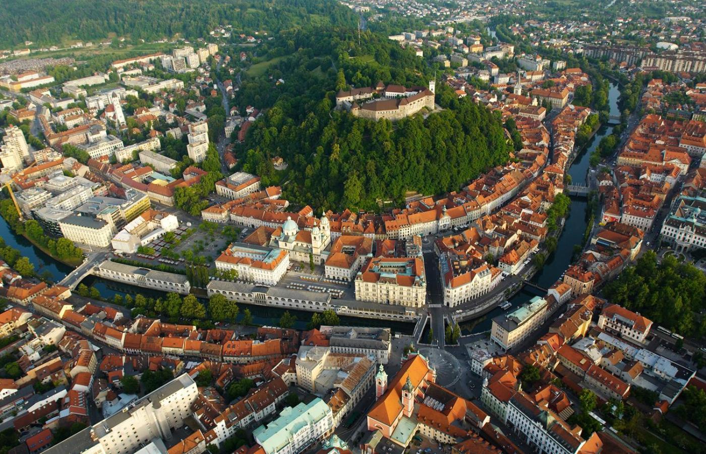 Little Plaza City Centre Laibach Exterior foto
